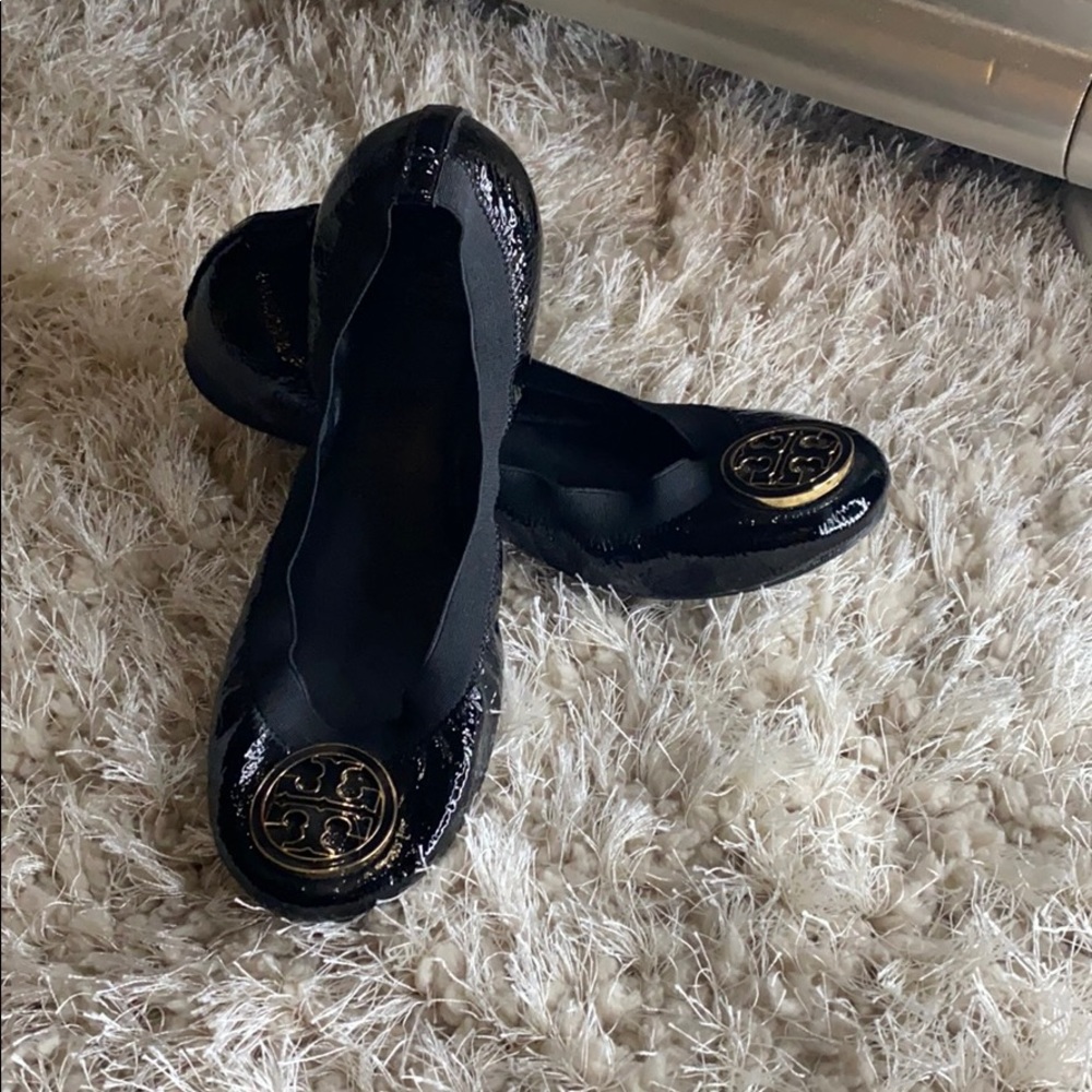 Black Tory Burch flats